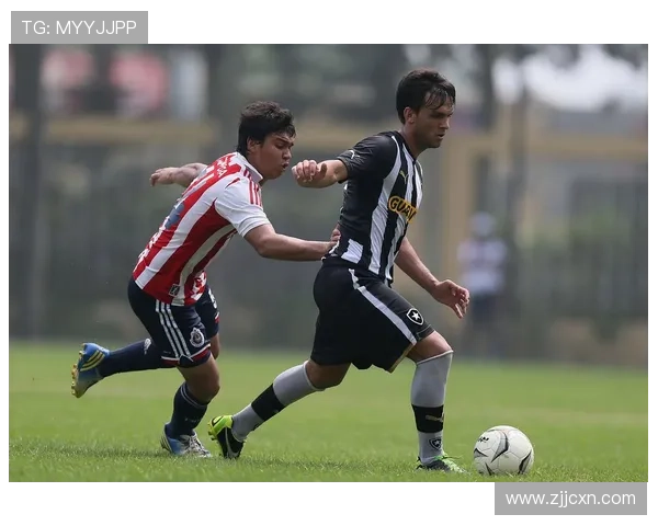 南美解放者杯半决赛激战正酣 四强争锋展现极致对决 南美解放者杯半决赛激战正酣 四强争锋展现极致对决